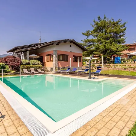 Residenza Agrifoglio-1 By Interhome Daire Luino